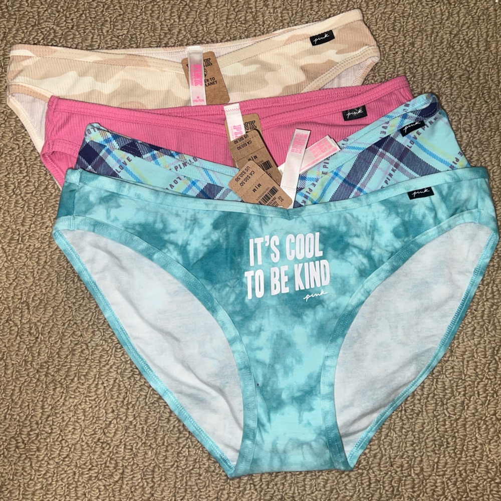 Victoria’s Secret Set of 4 bikini size M